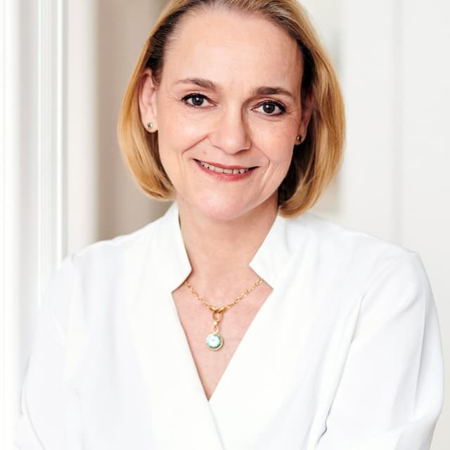 Dr. Nina-Luisa Siedler